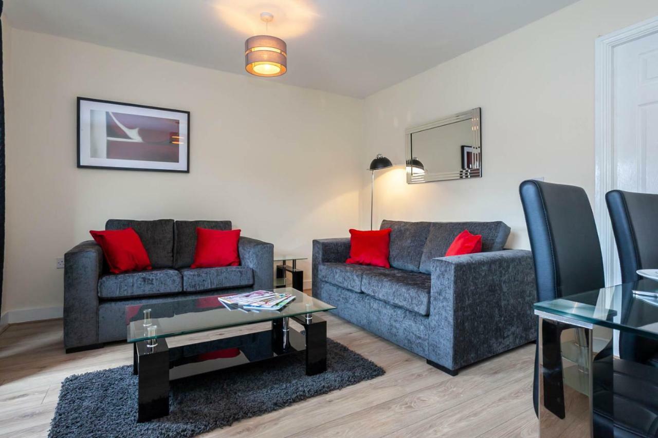 4 Bed Home, Driveway Parking Ideally Located In Latchford, Warrington - Executive St Marys House Eksteriør billede